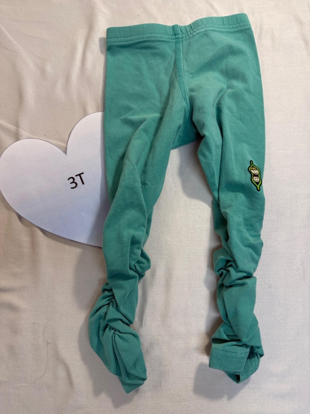 Peekaboo Beans PK - Quality Kids' Turquoise Leggings with Playful Patch
